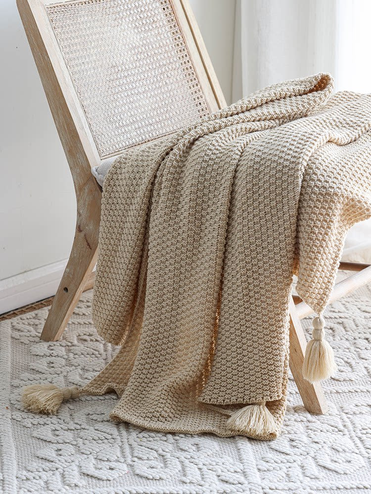 Nordic Brown Knitted Throw Blanket – Minimalist Sofa & Bed Decorative Blanket