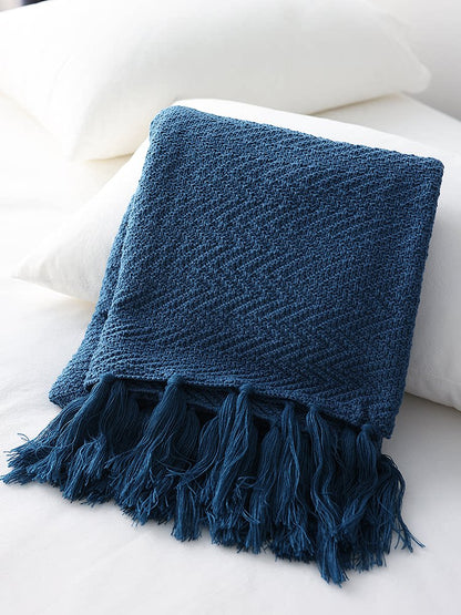 Navy Blue Scandinavian Knitted Throw Blanket – Sofa & Bed Decorative Throw