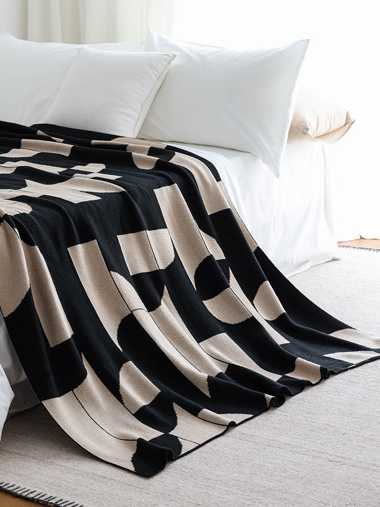 Luxury Soft Throw Blanket – Elegant Sofa, Office & Nap Blanket for Home