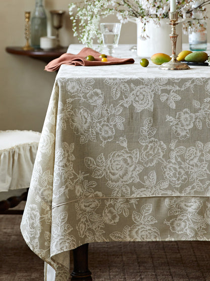 Vintage American Christmas Tablecloth – Elegant Pastoral Holiday Dining Cover