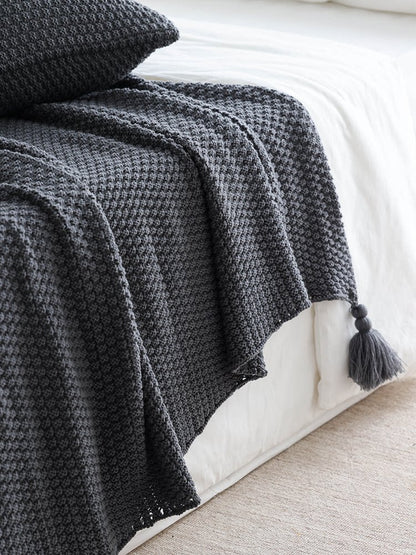 Nordic Brown Knitted Throw Blanket – Minimalist Sofa & Bed Decorative Blanket