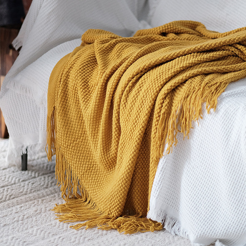 Gestrickte Decke im nordischen Kornmuster – Dekorativer Überwurf für Sofa & Bett