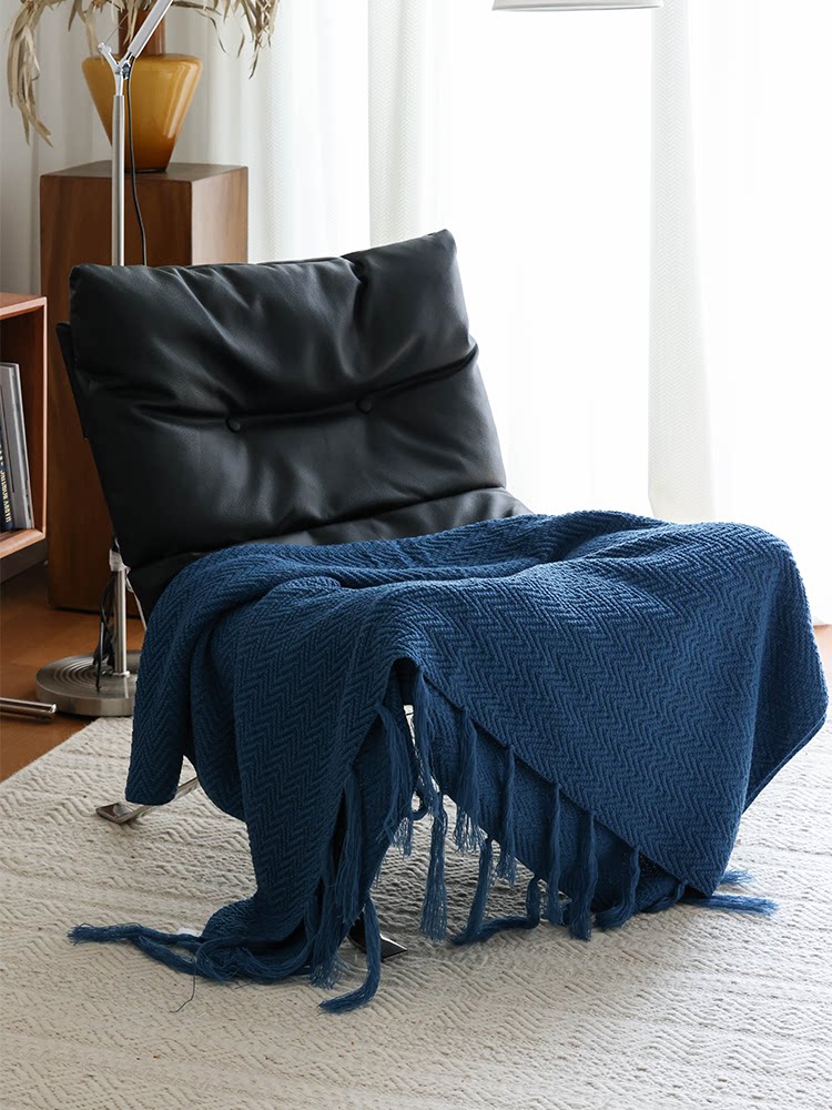 Navy Blue Scandinavian Knitted Throw Blanket – Sofa & Bed Decorative Throw