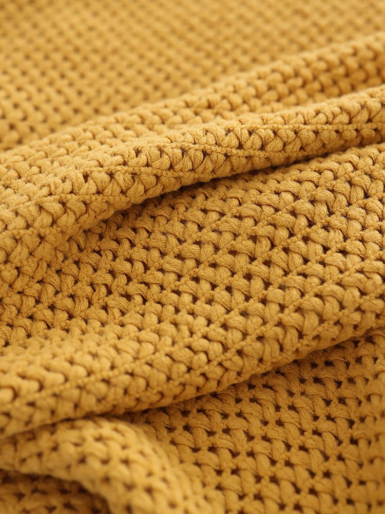 American-Style Turmeric Yellow Woven Throw Blanket – Textured Decorative Blanket for Sofa & Bed