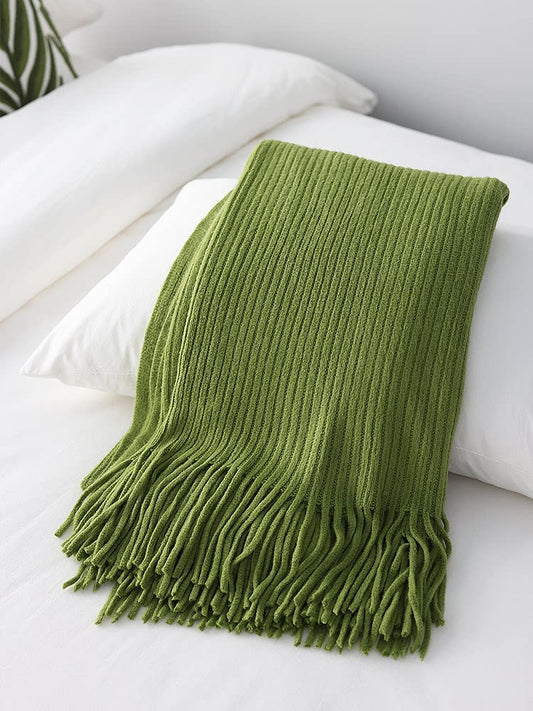 Grass Green Nordic Knitted Throw Blanket – Bed & Sofa Decorative Blanket