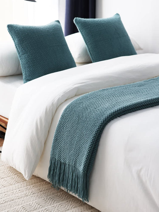 Gestrickte Decke im nordischen Kornmuster – Dekorativer Überwurf für Sofa & Bett