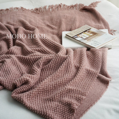 Gestrickte Decke im nordischen Kornmuster – Dekorativer Überwurf für Sofa & Bett