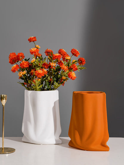 Nordic Morandi Pleated Ceramic Vase – Modern Light Luxury Home Decor