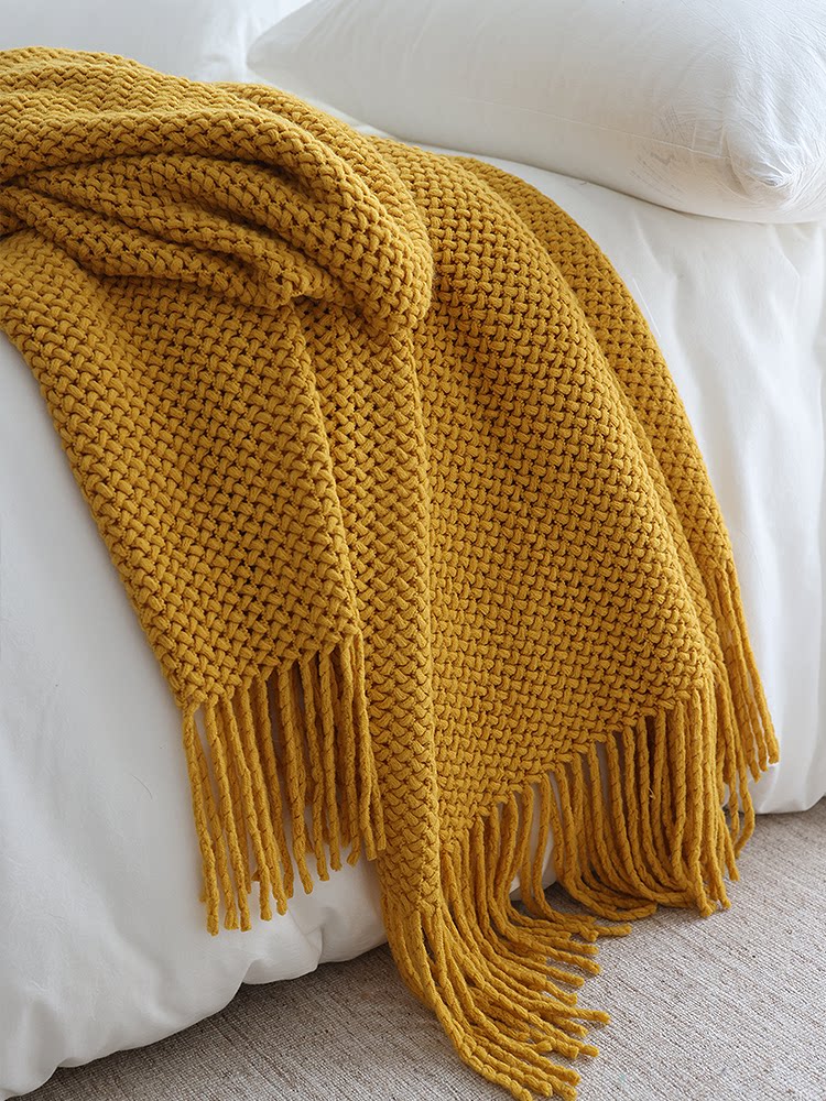 American-Style Turmeric Yellow Woven Throw Blanket – Textured Decorative Blanket for Sofa & Bed