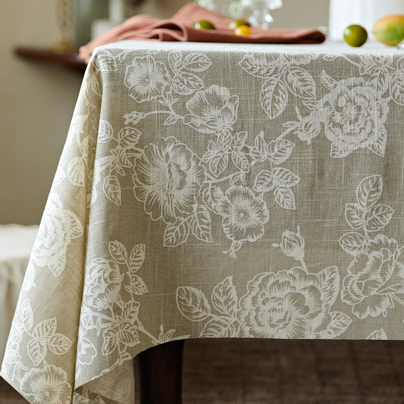 Vintage American Christmas Tablecloth – Elegant Pastoral Holiday Dining Cover