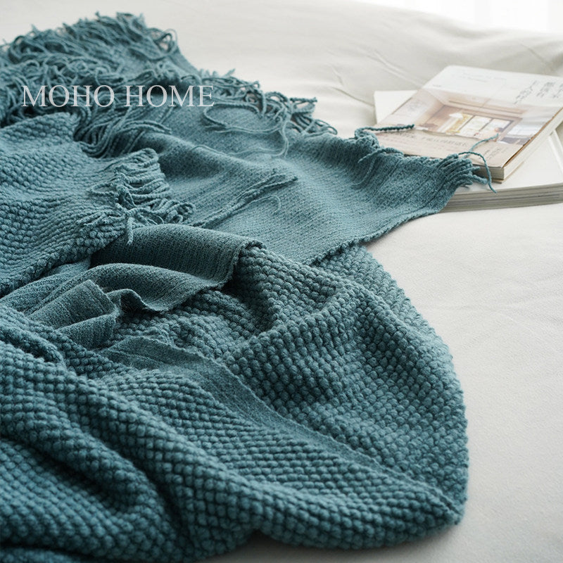 Gestrickte Decke im nordischen Kornmuster – Dekorativer Überwurf für Sofa & Bett
