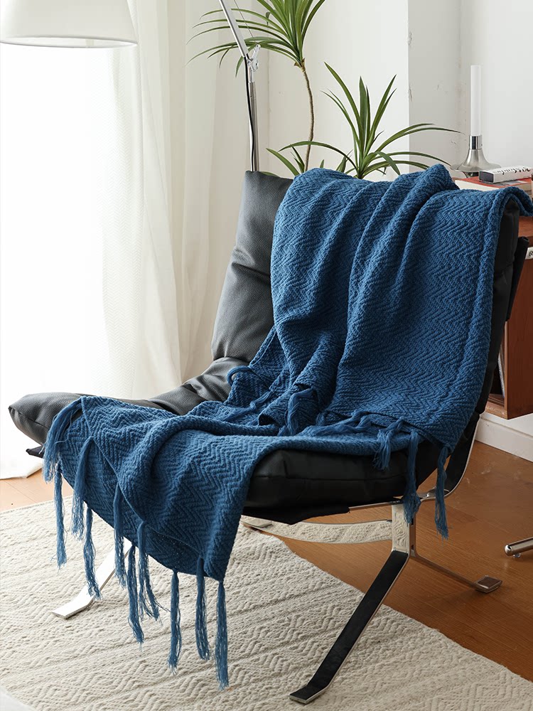 Navy Blue Scandinavian Knitted Throw Blanket – Sofa & Bed Decorative Throw