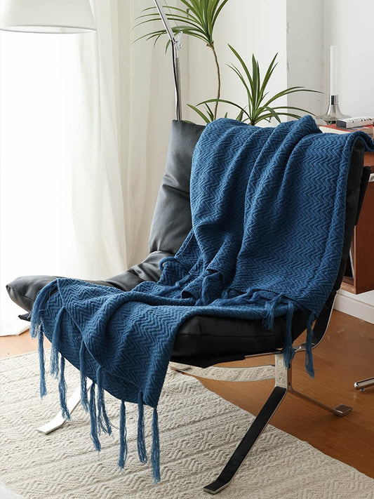 Navy Blue Scandinavian Knitted Throw Blanket – Sofa & Bed Decorative Throw