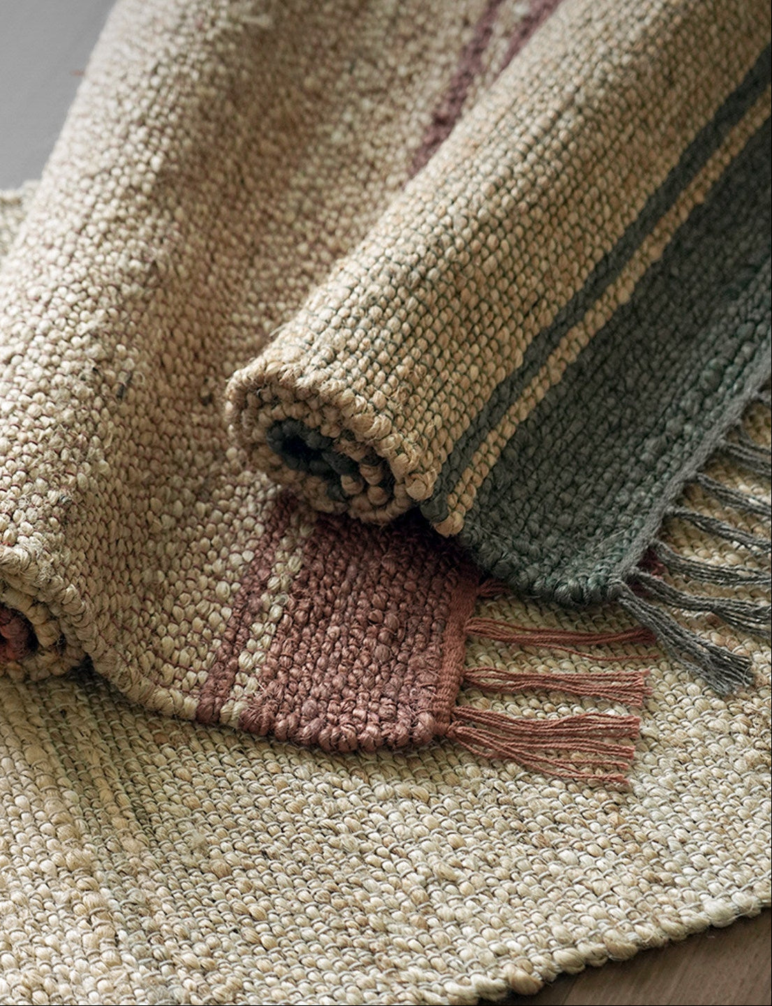 Fanwu Handwoven Jute Rug – Wabi-Sabi Natural Living Room & Bedroom Carpet