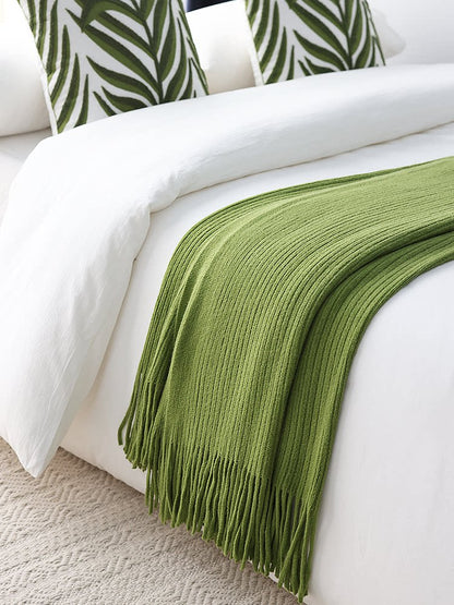 Grass Green Nordic Knitted Throw Blanket – Bed & Sofa Decorative Blanket